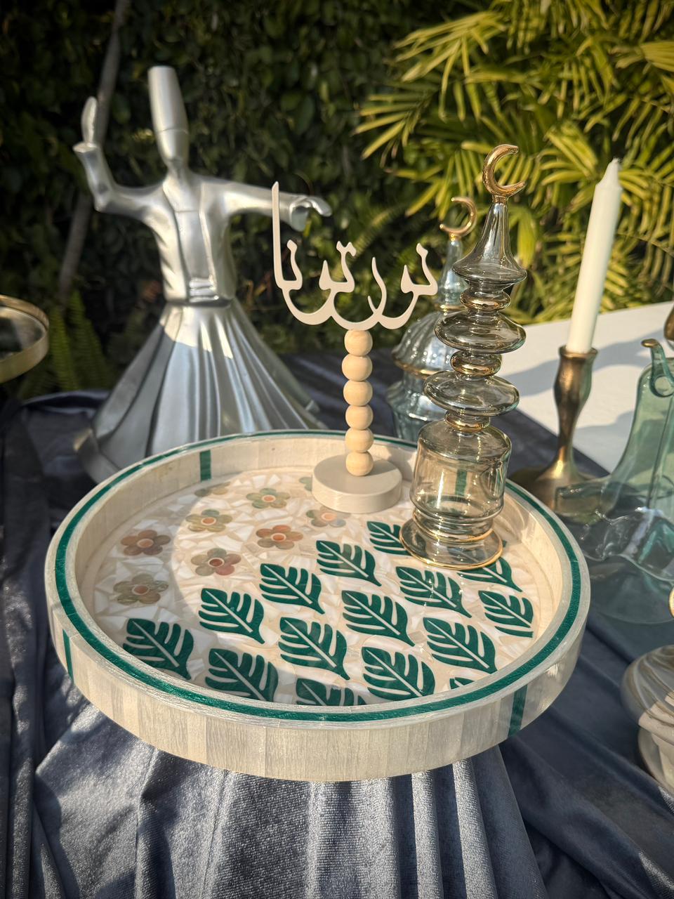 Emerald Garden Round Tray